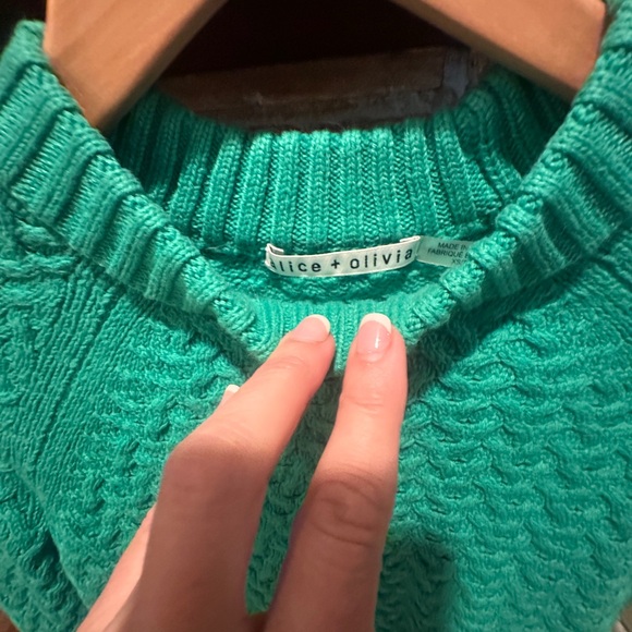 Alice + Olivia Green Cropped Cable Knit Sweater xS - Picture 4 of 7